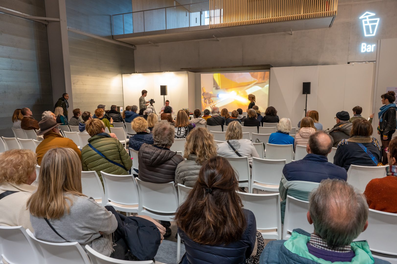 Les conférences sont en ligne !