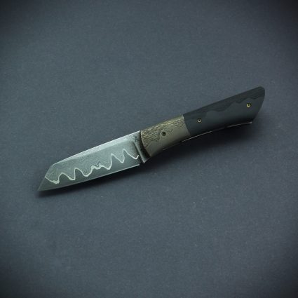 couteau à manche noir